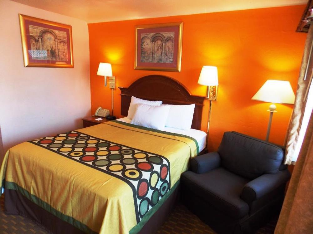 Americas Value Motel Eugene