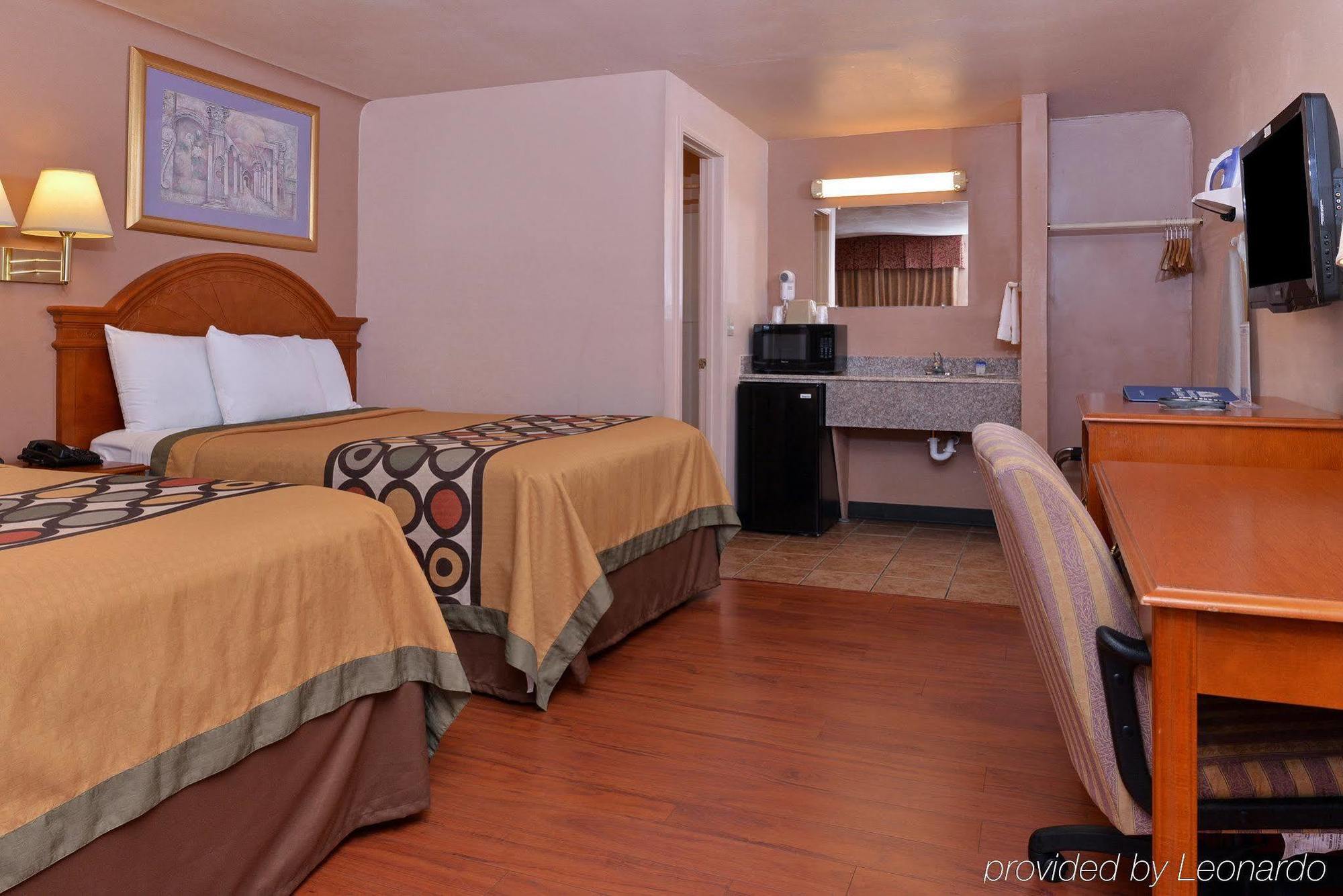 Americas Best Value Motel 2*